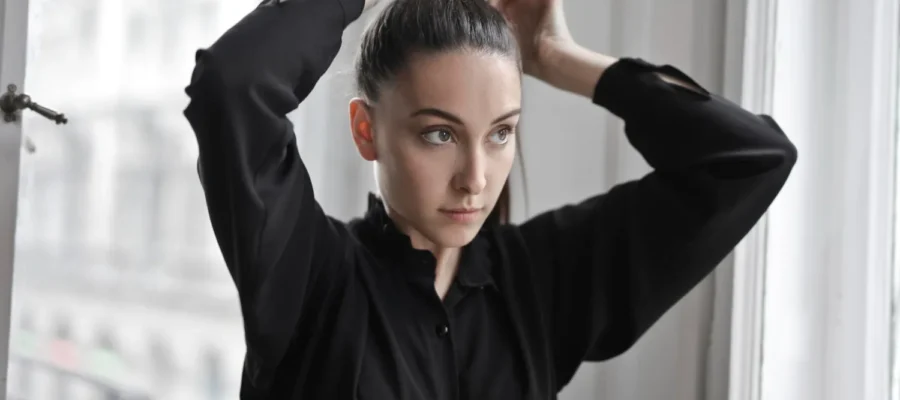 Tight Styles, Extensions, and Headgear: A No-Drama Guide to Preventing Traction Alopecia