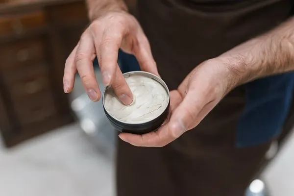Hair gel after hair transplant, can I use it? 1 Hair gel after hair transplant, can I use it?