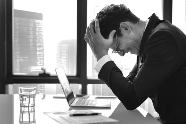 Stress and Hair Loss: Is Telogen Effluvium Reversible? 1 Stress and Hair Loss: Is Telogen Effluvium Reversible?