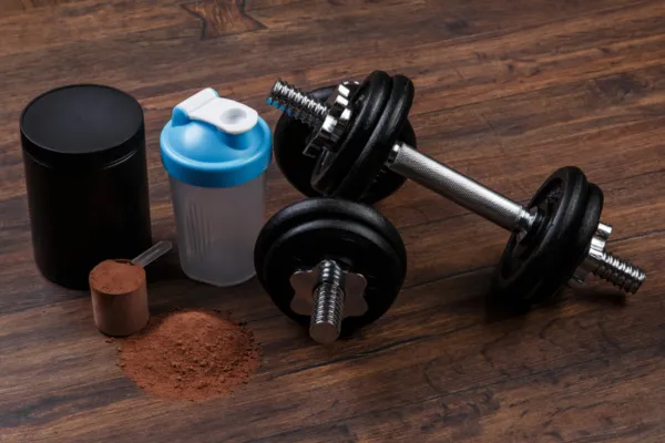 Gym Supplements and Hair: Do Creatine and Protein Affect Shedding? 1 Gym Supplements and Hair: Do Creatine and Protein Affect Shedding?