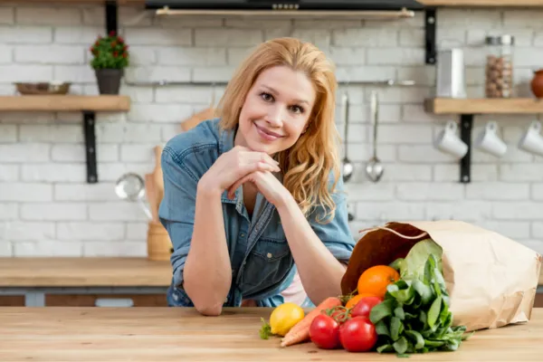 Does Your Diet Affect Hair Growth? 10 Nutrients That Matter