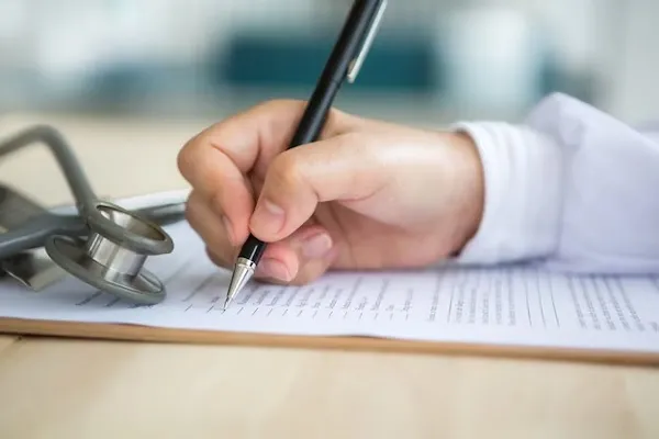 Medical license for hair transplant execution