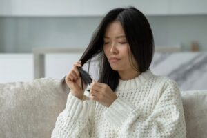 Tricks To Take Care of Oily Hair 2 Tricks To Take Care of Oily Hair