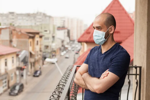City Living, Pollution, and Your Scalp Barrier: Everyday Ways to Reduce Exposure 1 City Living, Pollution, and Your Scalp Barrier: Everyday Ways to Reduce Exposure