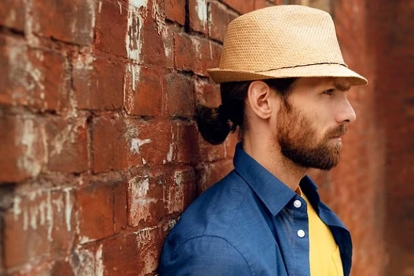 Does Wearing Hats Cause Alopecia? 1 Does Wearing Hats Cause Alopecia?