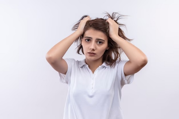 Why does hair fall after childbirth? 6 Why does hair fall after childbirth?