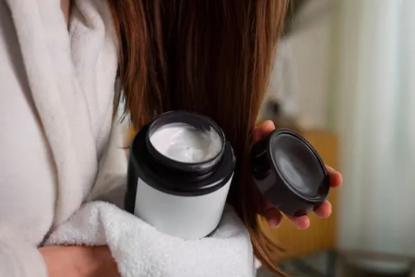 Hair gel after hair transplant, can I use it? 3 Hair gel after hair transplant, can I use it?