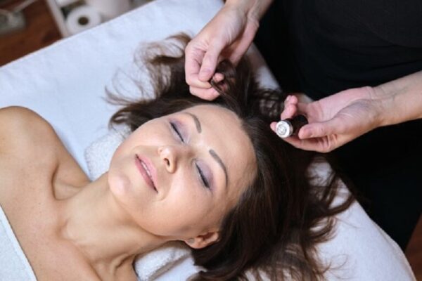 Forehead Hair Transplant for Women: Key factors to consider