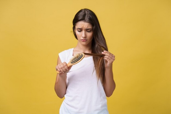 The reasons why young women lose their hair