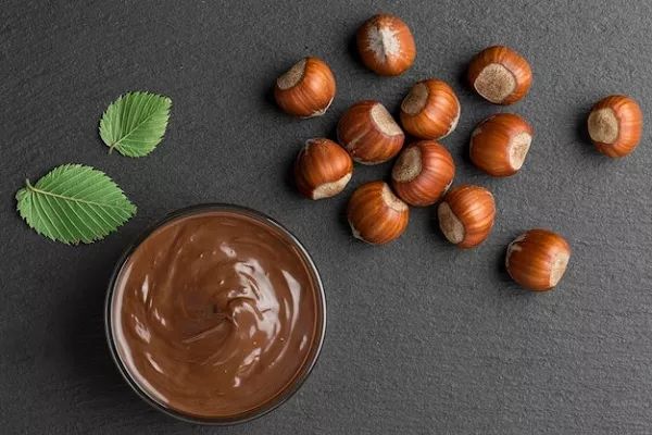 Dye your hair with Nutella: Is it healthy?