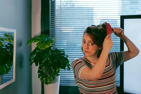 7 tips to Untangle Hair without damaging it
