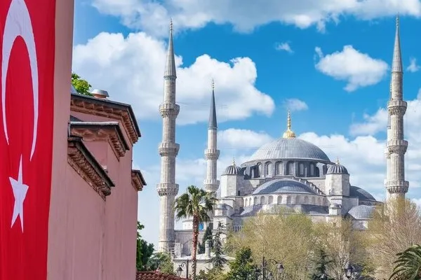 5000 grafts hair transplant cost in Turkey: Candidacy Factors