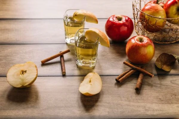 Try Apple Cider Vinegar for a healthy hair 6 Try Apple Cider Vinegar for a healthy hair