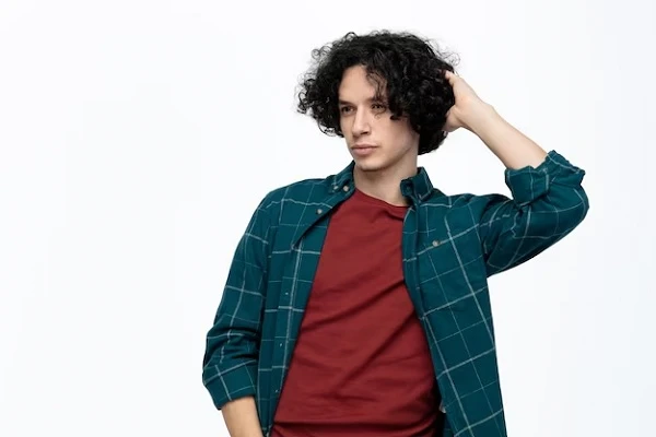 Ways to improve the density of curly hair 1 Ways to improve the density of curly hair