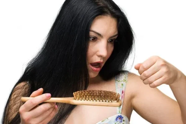 Remedios naturales contra la caída del cabello