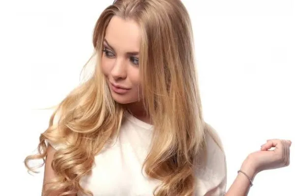 Cheveux à faible volume: comment les augmenter