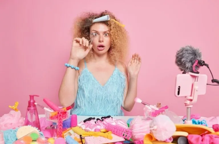 Les accessoires pour cheveux qui peuvent abîmer vos cheveux 5 Les accessoires pour cheveux qui peuvent abîmer vos cheveux