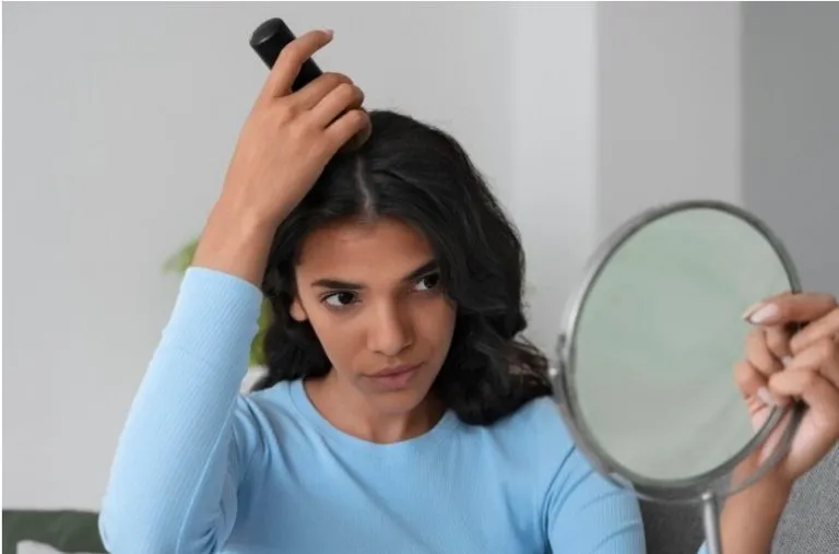 Shampooing pour l’alopécie androgénique féminine 4 Shampooing pour l’alopécie androgénique féminine