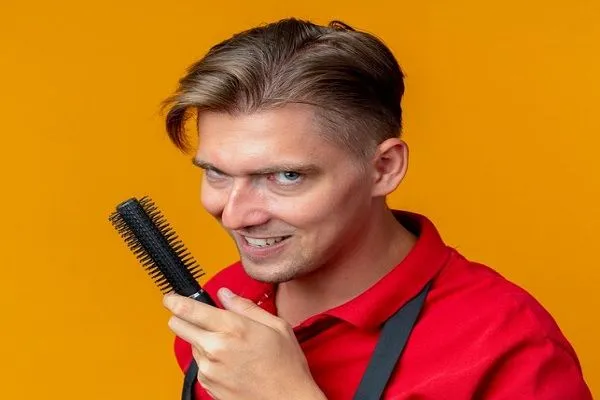 ¿Cómo cepillar el pelo correctamente? 9 ¿Cómo cepillar el pelo correctamente?