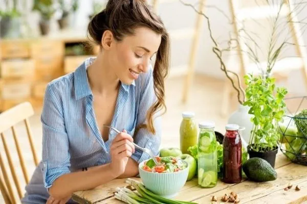 10 alimentos para fortalecer el cabello que debes añadir a tu dieta