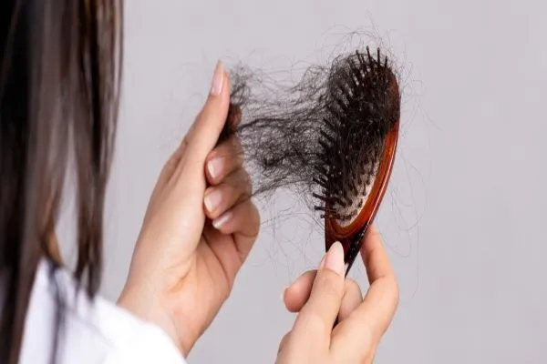Relación entre la falta de vitamina D y caída del pelo 2 Relación entre la falta de vitamina D y caída del pelo