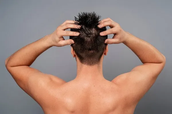 Comment renforcer les cheveux après une chimiothérapie?