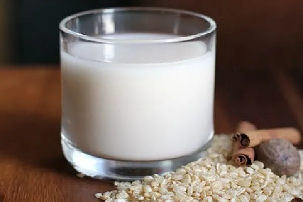 Agua de arroz para el pelo, ¿funciona?
