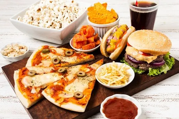 Alimentos que causan la caída del cabello