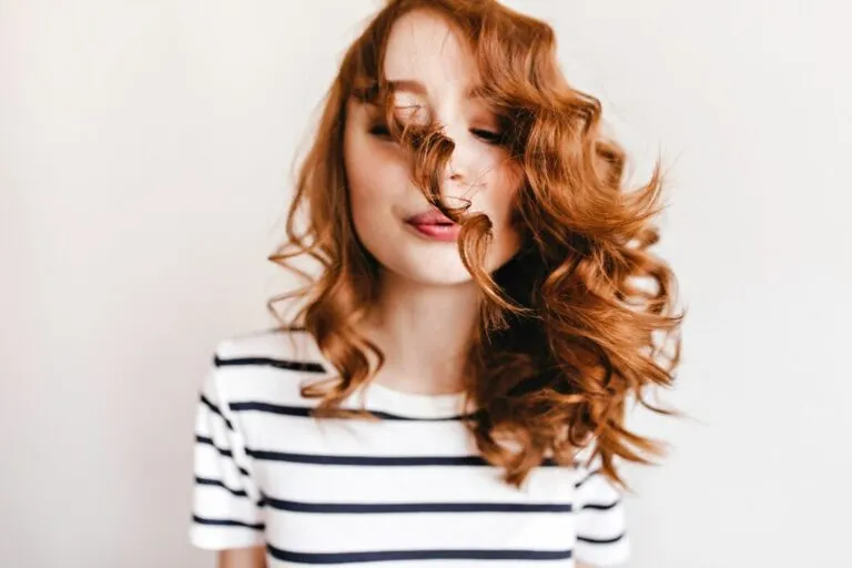 Cheveux ondulés : types et caractéristiques 3 Cheveux ondulés : types et caractéristiques