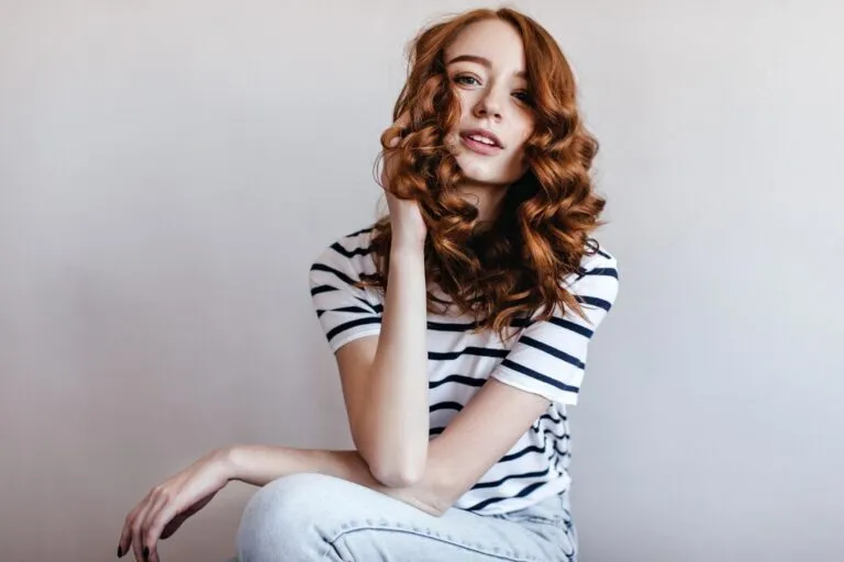Cheveux ondulés : types et caractéristiques 6 Cheveux ondulés : types et caractéristiques