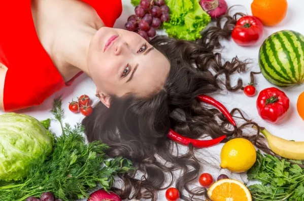 La mala alimentación como causa de la pérdida del cabello 4 La mala alimentación como causa de la pérdida del cabello
