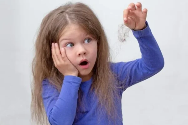 L’alopécie infantile est-elle possible ?