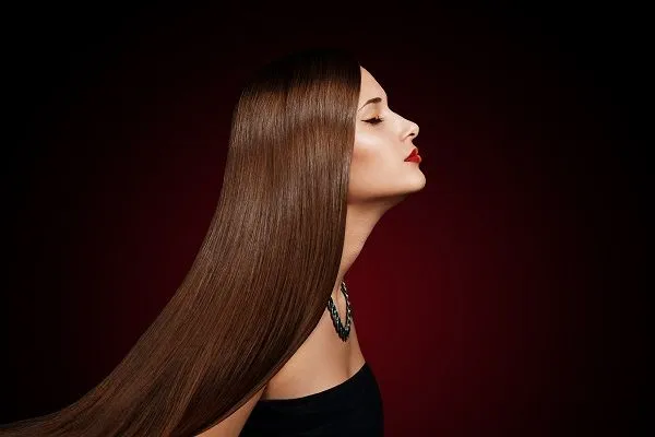 Comment faire pousser les cheveux rapidement