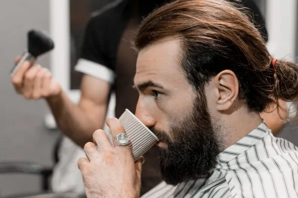 I migliori tagli di capelli lunghi per uomo 7 I migliori tagli di capelli lunghi per uomo