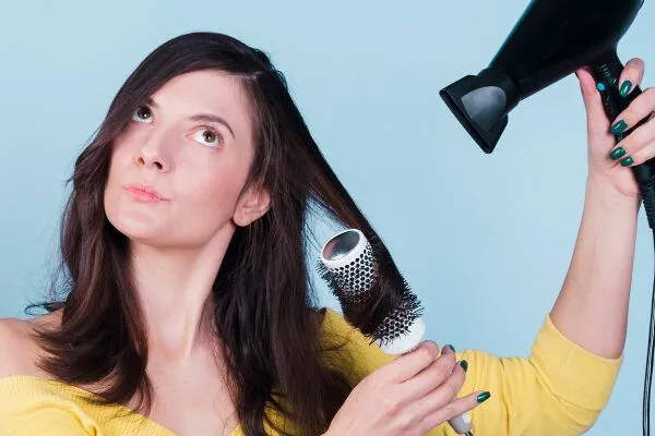 Come posso idratare i capelli a casa? 3 Come posso idratare i capelli a casa?