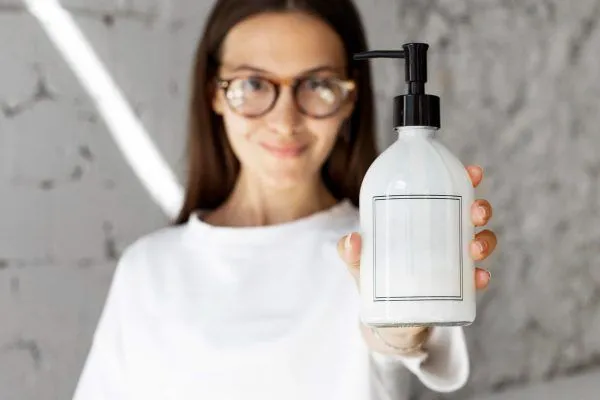 Cos’è un rigeneratore di capelli e dove trovarlo? 5 Cos’è un rigeneratore di capelli e dove trovarlo?