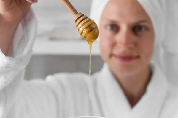 Come posso idratare i capelli a casa? 6 Come posso idratare i capelli a casa?