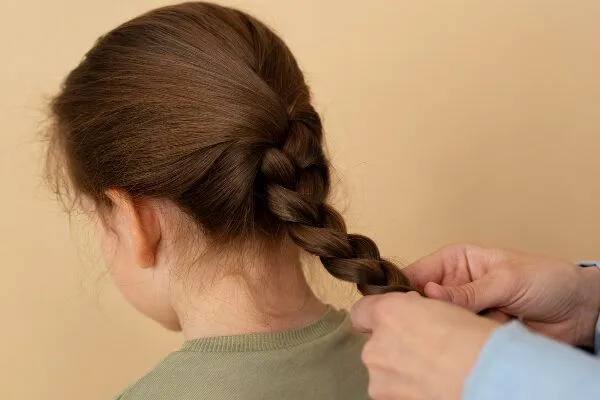 Puoi donare i capelli a qualcun altro? 3 Puoi donare i capelli a qualcun altro?