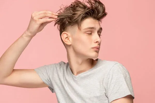 I migliori tagli di capelli lunghi per uomo 4 I migliori tagli di capelli lunghi per uomo