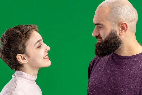 Caduta di capelli maschile e femminile: che differenza c’è? 3 Caduta di capelli maschile e femminile: che differenza c’è?