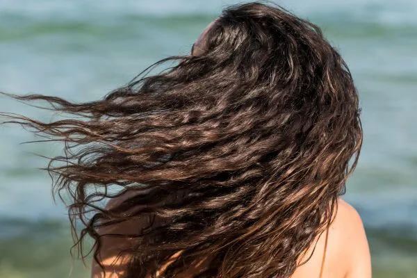 Il sole danneggia i capelli? 7 Il sole danneggia i capelli?