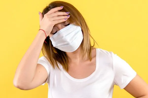 In che modo l’inquinamento influisce sulla caduta dei capelli? 3 In che modo l’inquinamento influisce sulla caduta dei capelli?