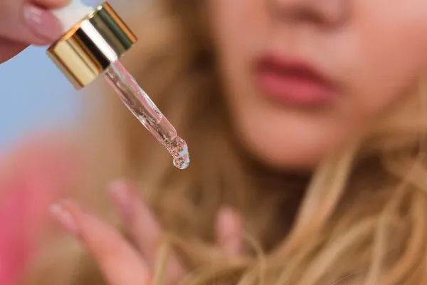 In che modo l’inquinamento influisce sulla caduta dei capelli? 5 In che modo l’inquinamento influisce sulla caduta dei capelli?