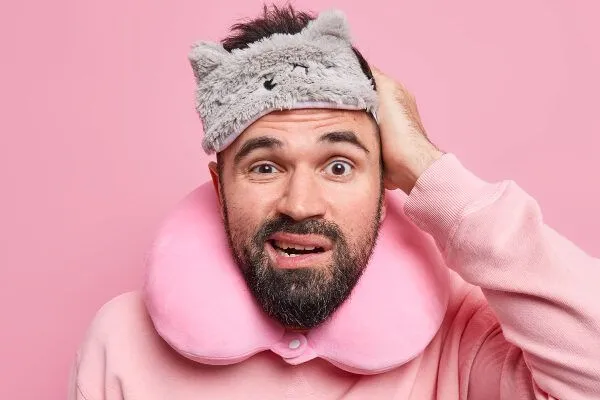 In che modo l’insonnia influisce sui nostri capelli? 2 In che modo l’insonnia influisce sui nostri capelli?
