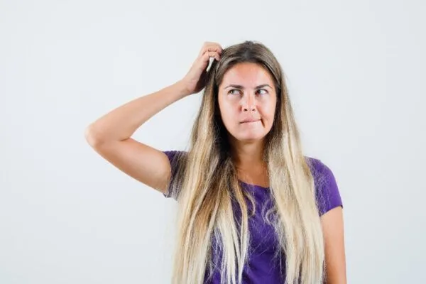 Indossare un berretto fa cadere i capelli? 3 Indossare un berretto fa cadere i capelli?