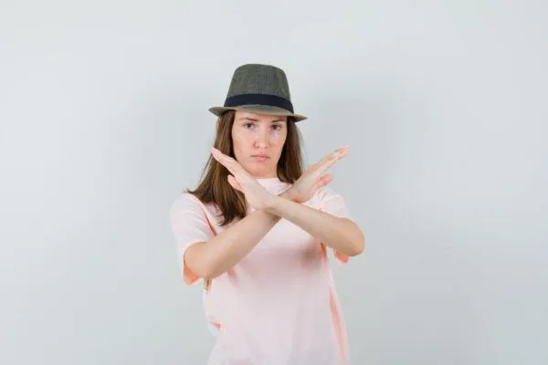 Indossare un berretto fa cadere i capelli? 7 Indossare un berretto fa cadere i capelli?