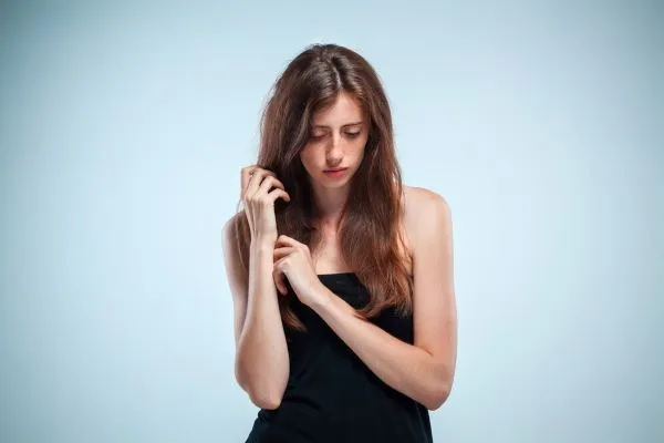 Le persone con anemia soffrono caduta dei capelli? 4 Le persone con anemia soffrono caduta dei capelli?