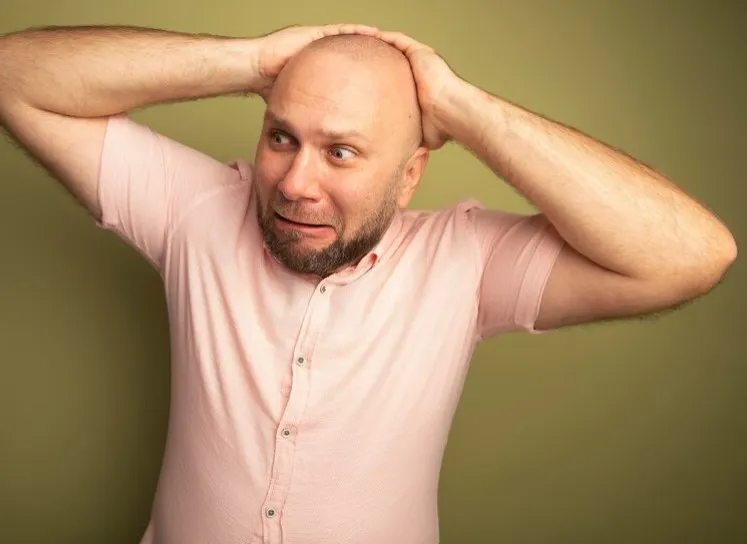 Testostérone et perte de cheveux : comprendre le lien hormonal
