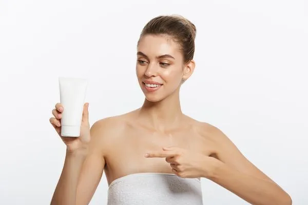 Cosa sono gli scrub per capelli e come usarli? 3 Cosa sono gli scrub per capelli e come usarli?