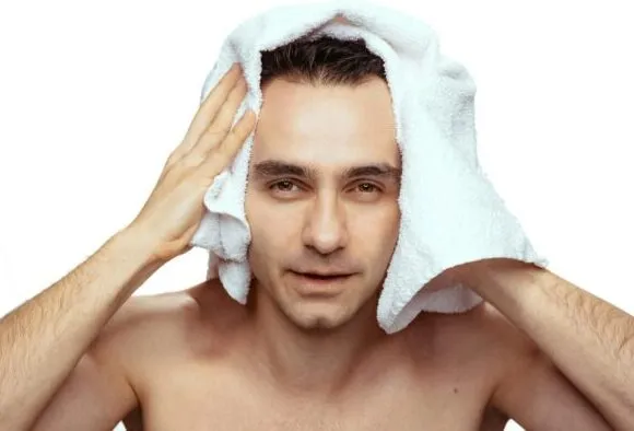 Comment démêler les cheveux sans les agresser ? 6 Comment démêler les cheveux sans les agresser ?